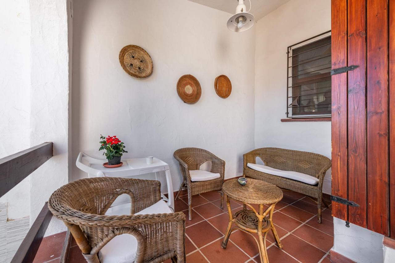 Damiano Holiday House Porto Columbu - Perd'E Sali Exterior foto