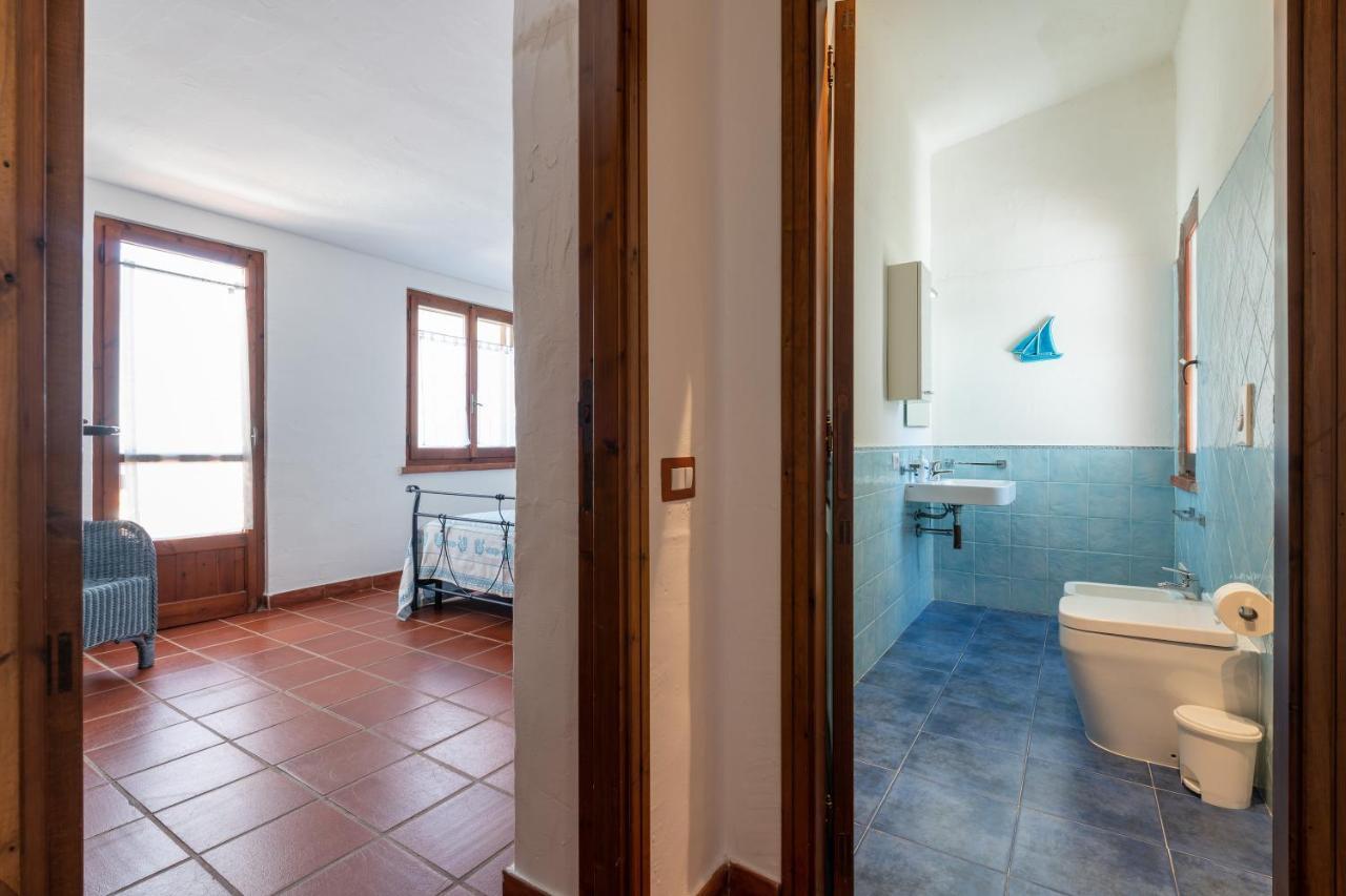 Damiano Holiday House Porto Columbu - Perd'E Sali Exterior foto